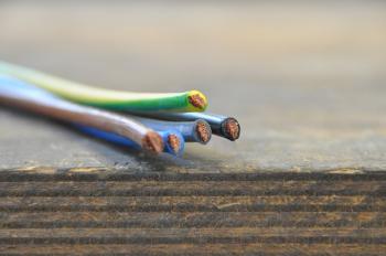 ¿Qué es la corriente eléctrica?